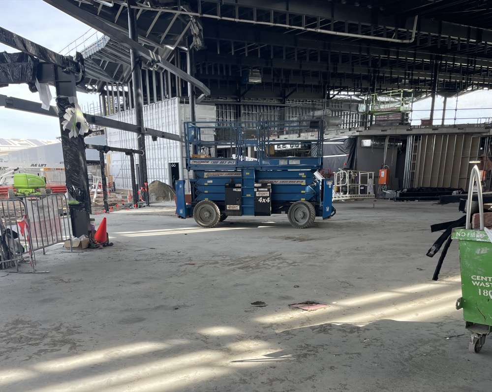 Before and after — construction site amenities cleaning